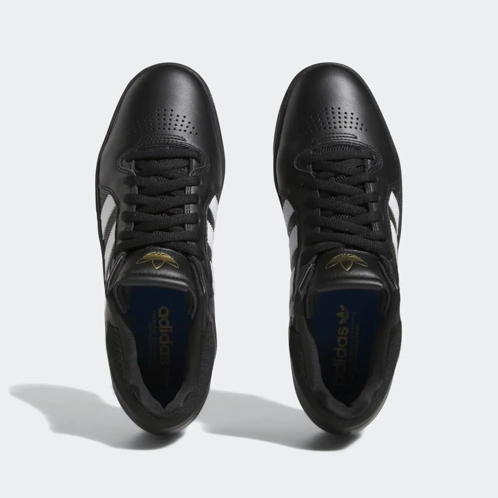 Adidas mens Modern