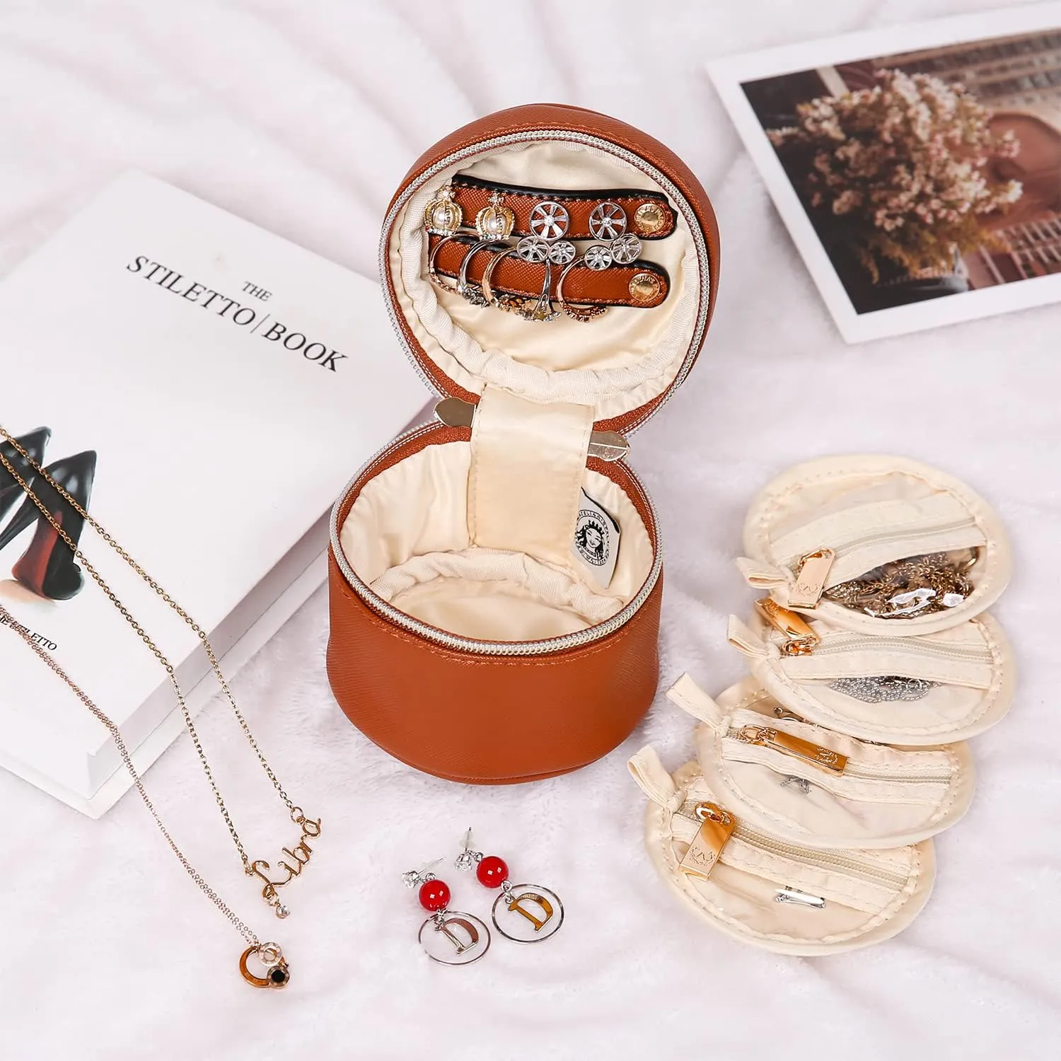 Angelina's Palace Round Jewelry Organizer Case Travel Bag Bridesmaid Gifts Vegan Leather Box for Necklace Earring Bracelet Ring(bran)