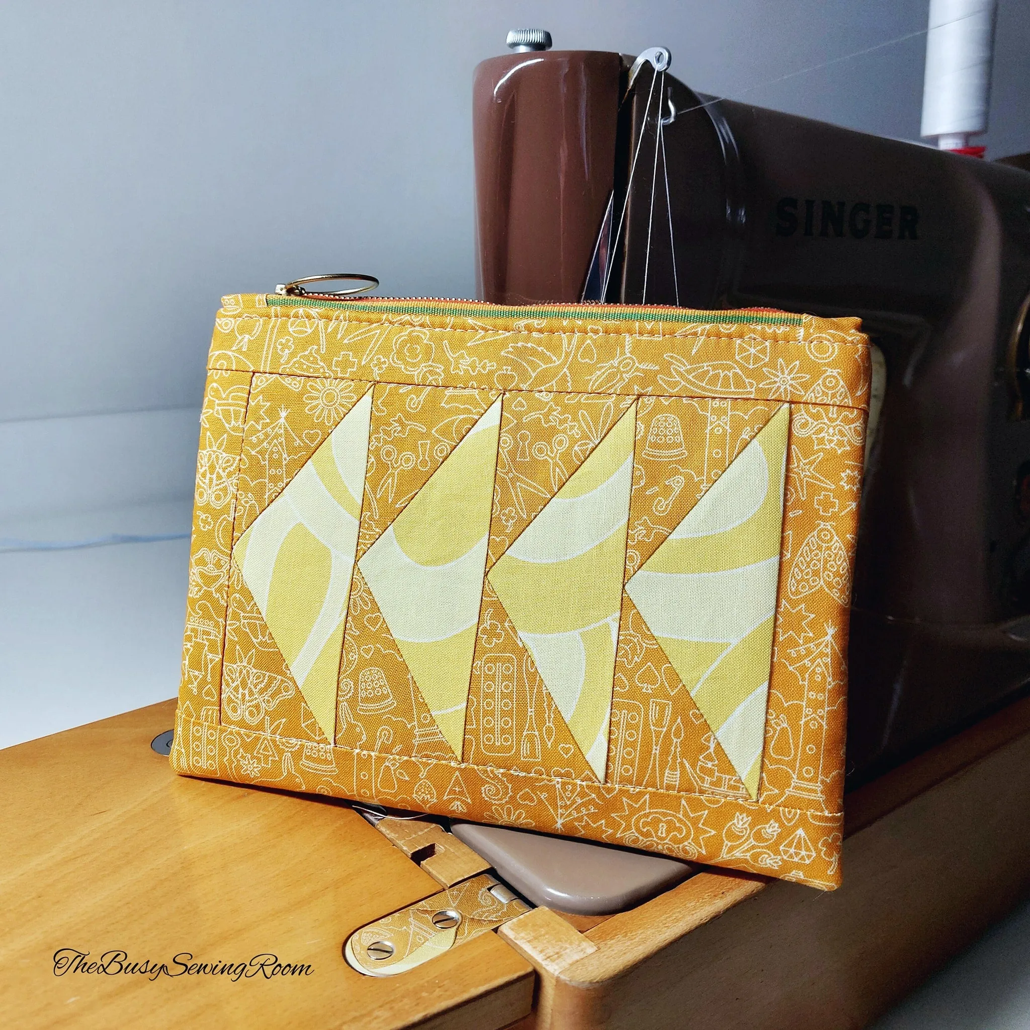 Arrow Pouch PDF Sewing Pattern