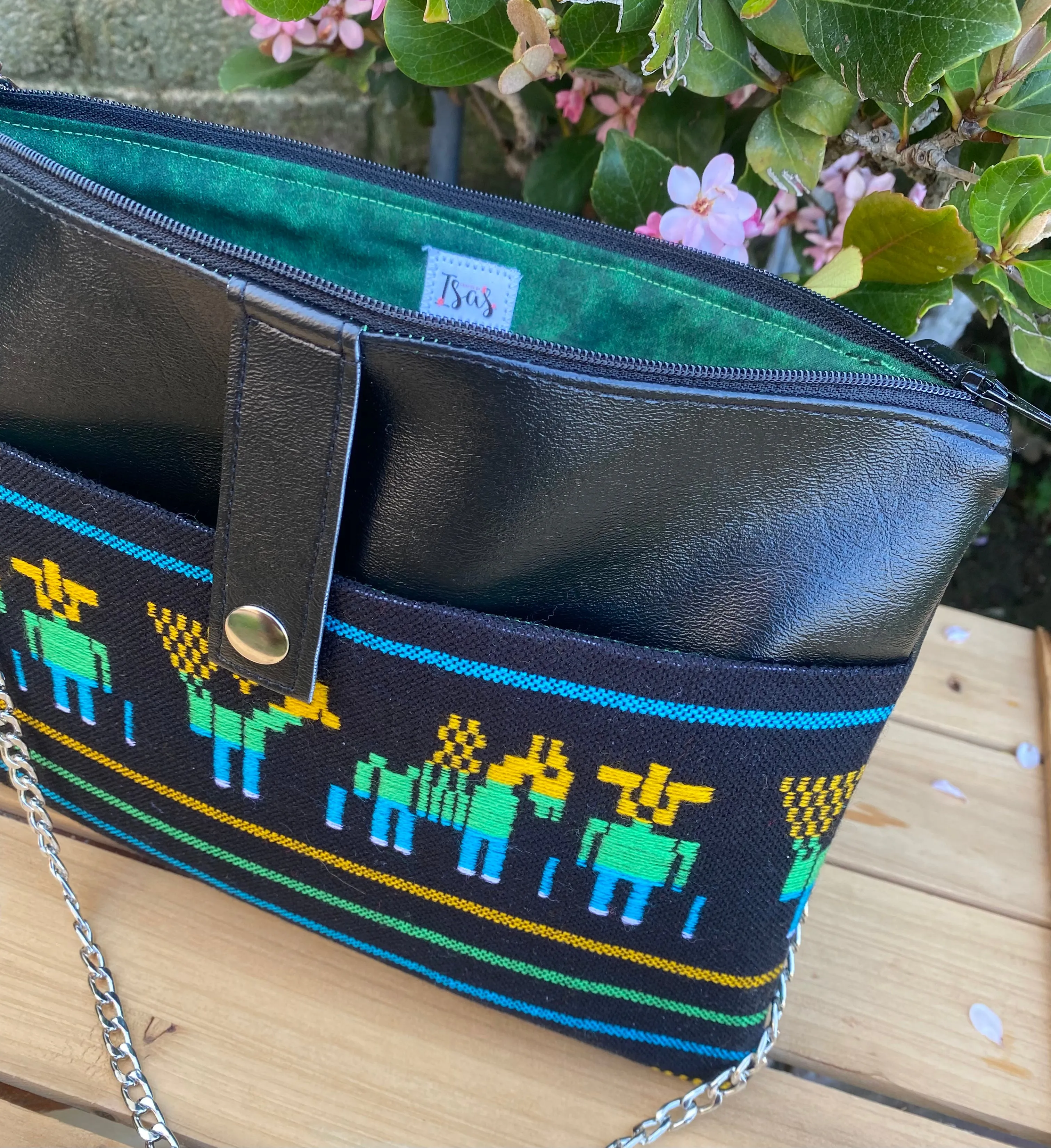 Cambaya Crossbody Bag - Black & Green