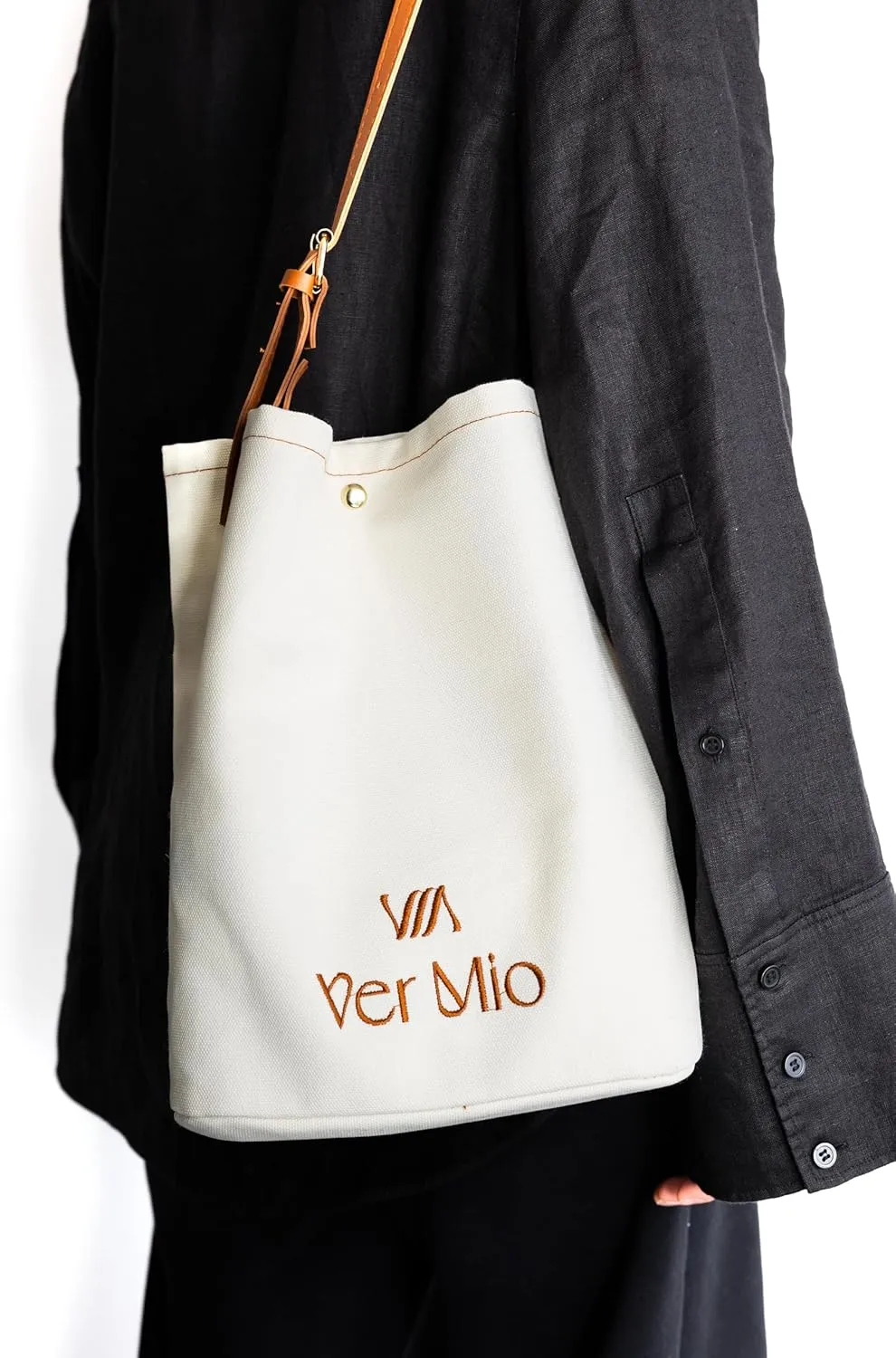 Casual Canvas Tote Bag for Women with Makeup Pouch – Everyday Lightweight Shoulder Handbag, Stylish and Reusable – VerMio