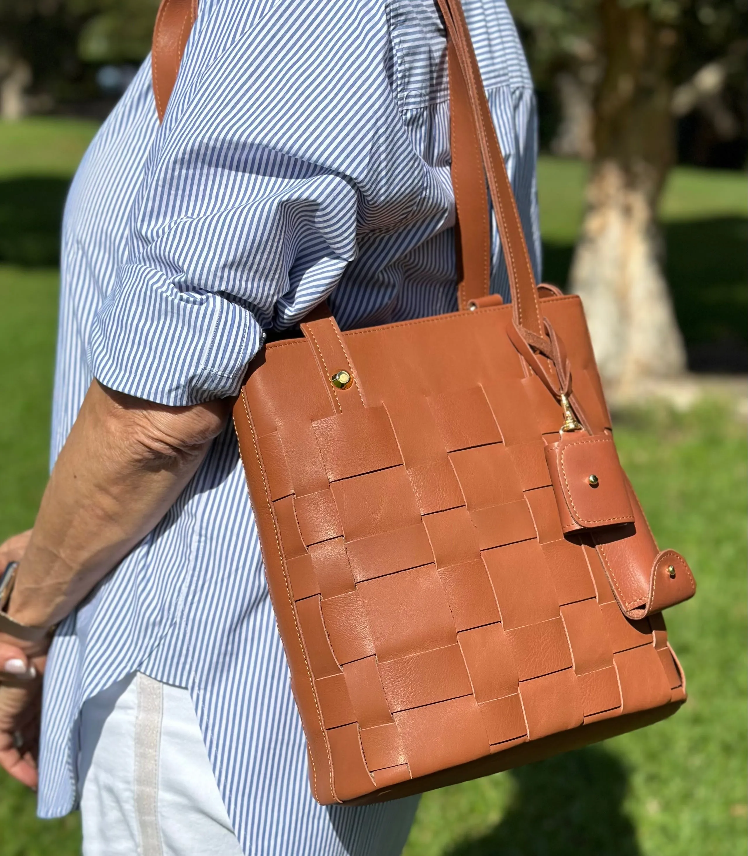 Chelsea Backpack Tote Bag - Tan