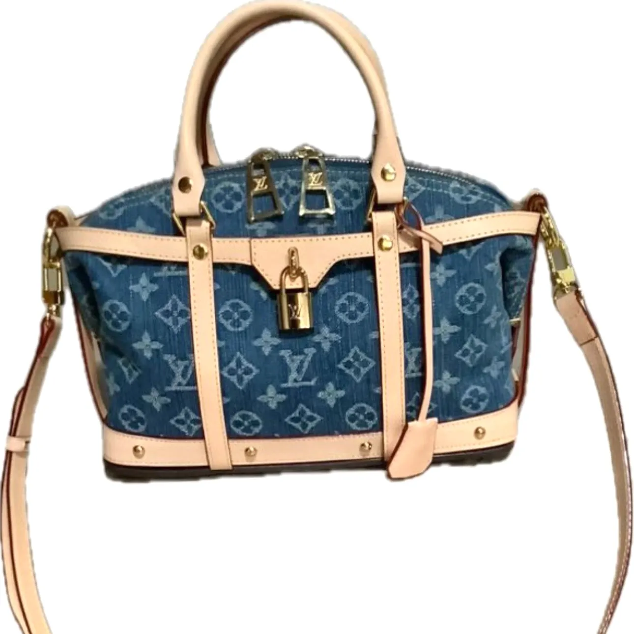 Cosmetic Pouch to Bag Encasement