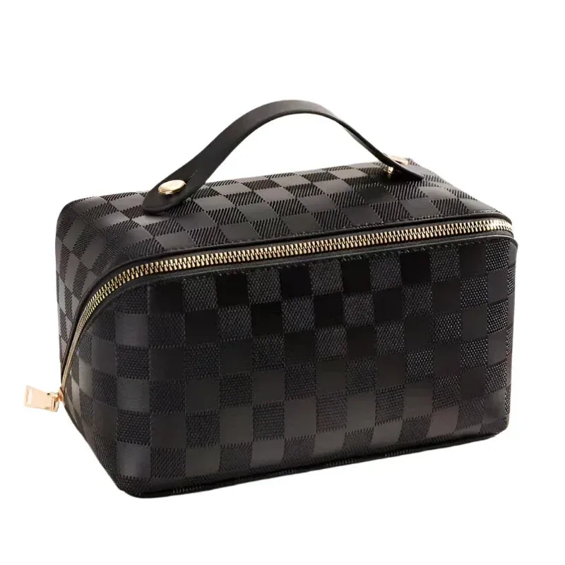Elena | Stylish and robust cosmetic organizer