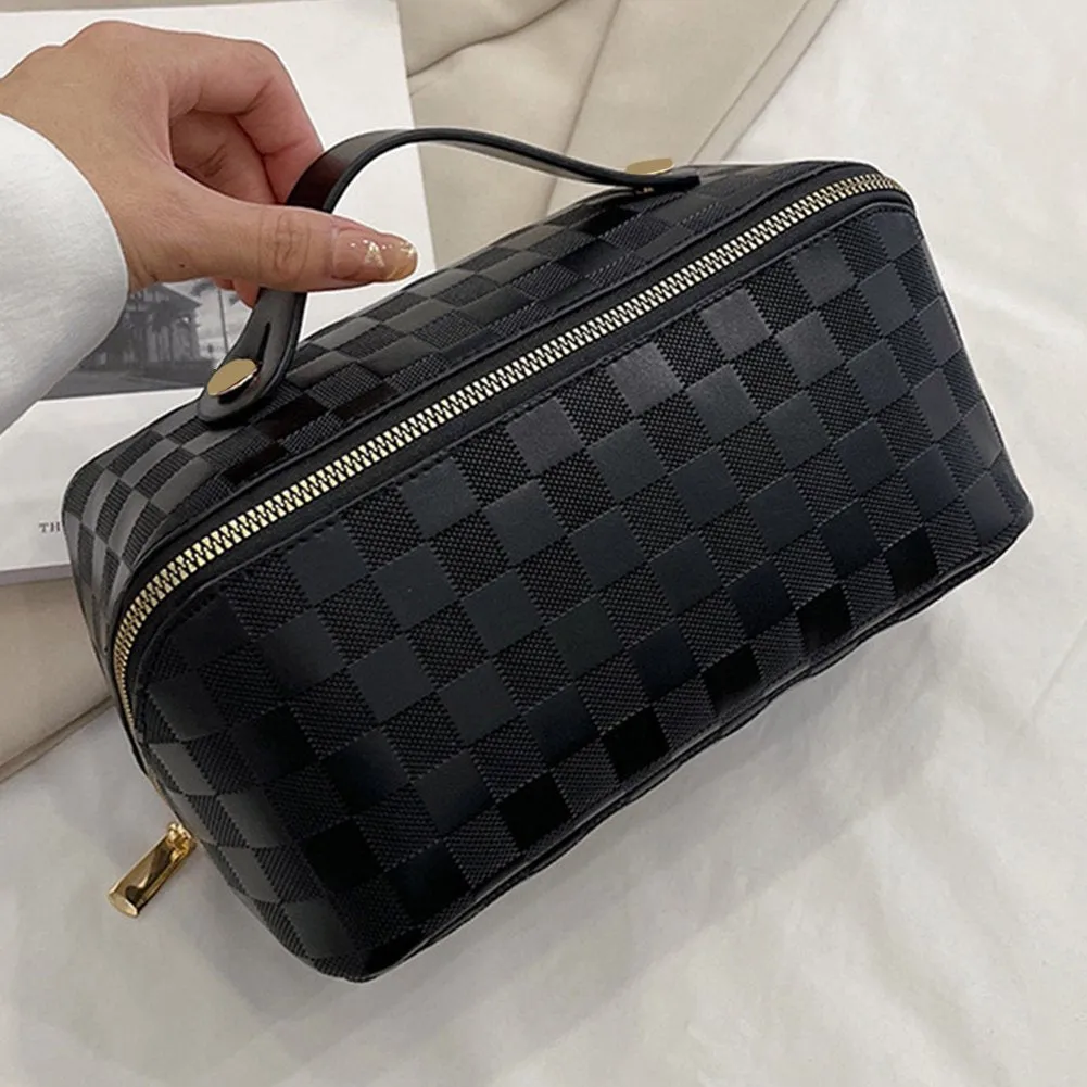 Elena | Stylish and robust cosmetic organizer