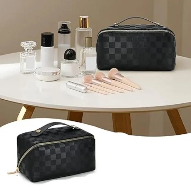 Elena | Stylish and robust cosmetic organizer