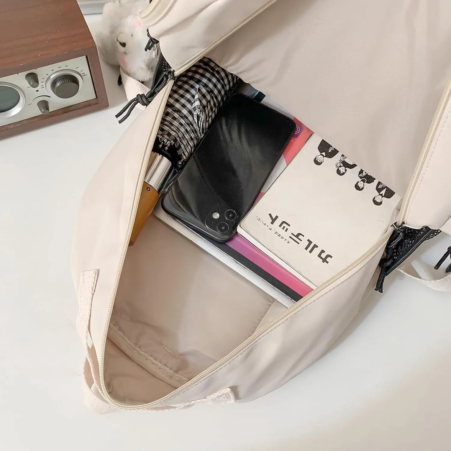 GAXOS Cute Aesthetic Backpack for School Middle Student Travel White Backpack Teens Girls Bear Pin Book Bags