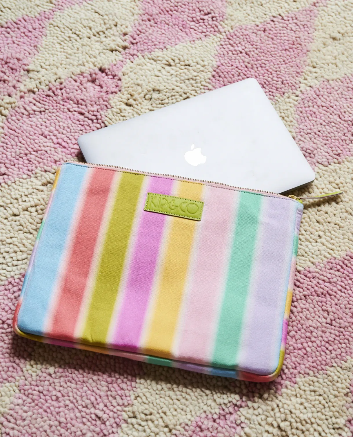 Kip & Co Colour Chameleon Laptop Case