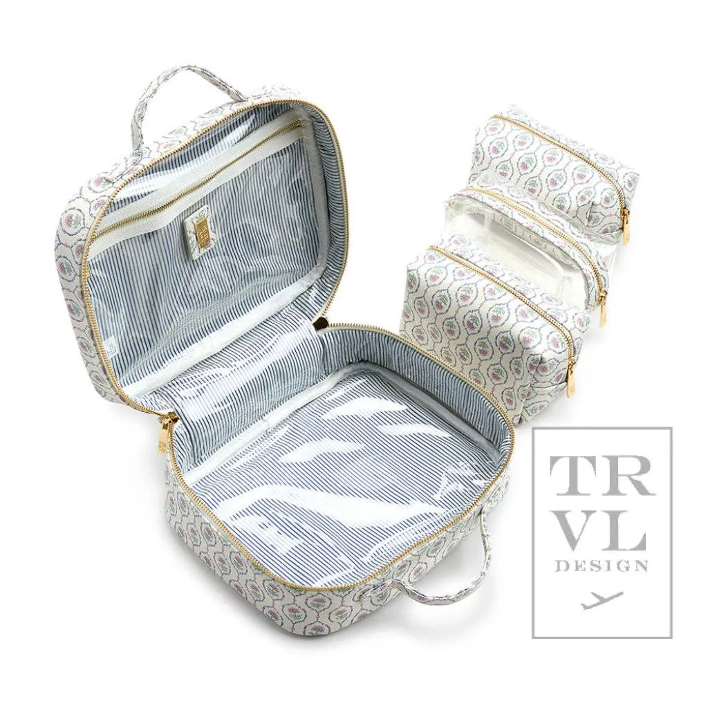 Luxe Toiletry Case - Antibes With Navy