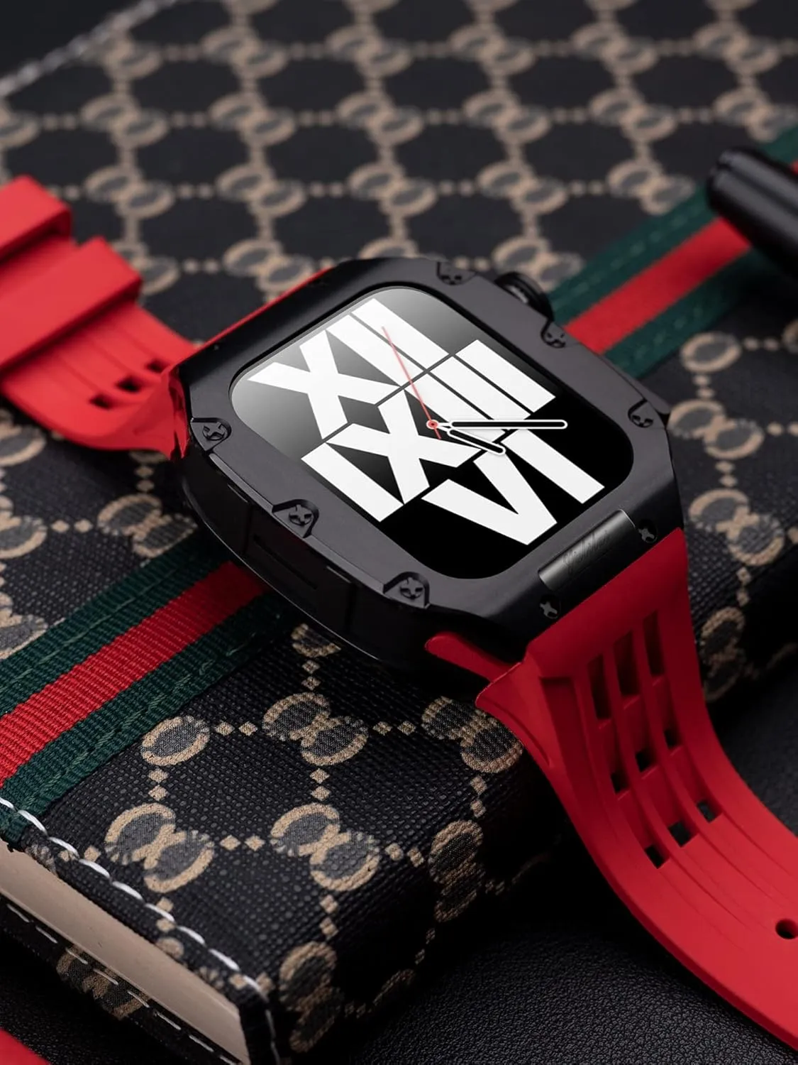 Luxury Watch Band Mod Kit，For Apple Watch 8 7 6 5 4 SE 44mm 45mm，Titanium alloy Bezel Cover Frame Rubber Strap