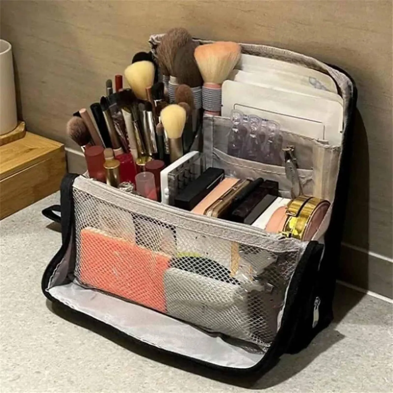 Multi-purpose Large Capacity Oxford Cloth Standing Makeup Bag, Portable Toiletry Bag, Waterproof Makeup Organizer with Compartments (Gray)