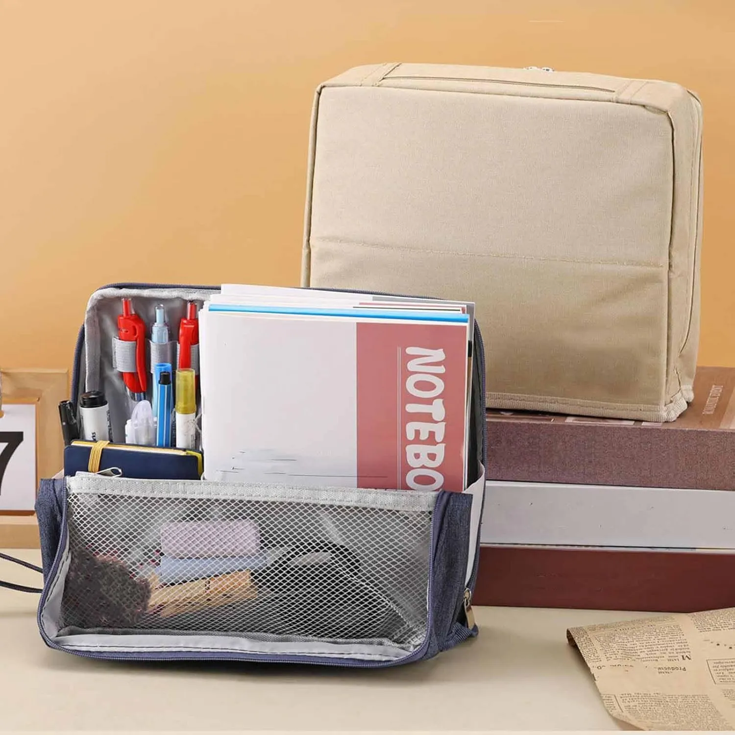 Multi-purpose Large Capacity Oxford Cloth Standing Makeup Bag, Portable Toiletry Bag, Waterproof Makeup Organizer with Compartments (Gray)