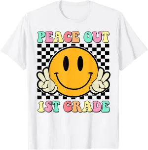 Peace Out 1st Grade Teacher Retro Smile Last Day Of School T-Shirt