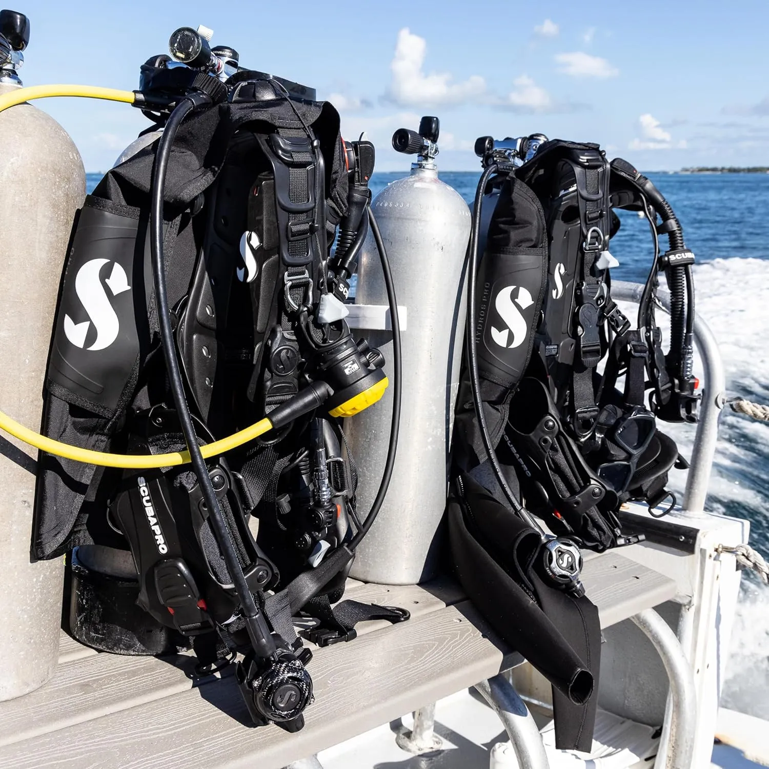 SCUBAPRO Hydros Pro Men's BCD w/BPI
