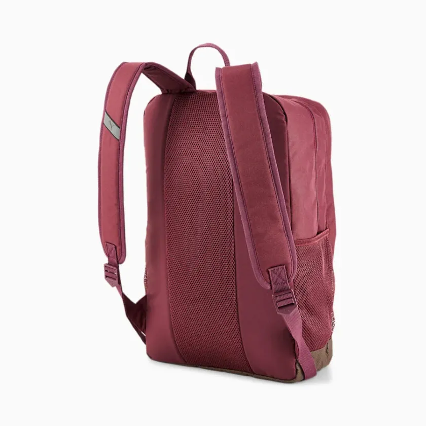 Square Retro-inspired Backpack Prompt response (Puma)