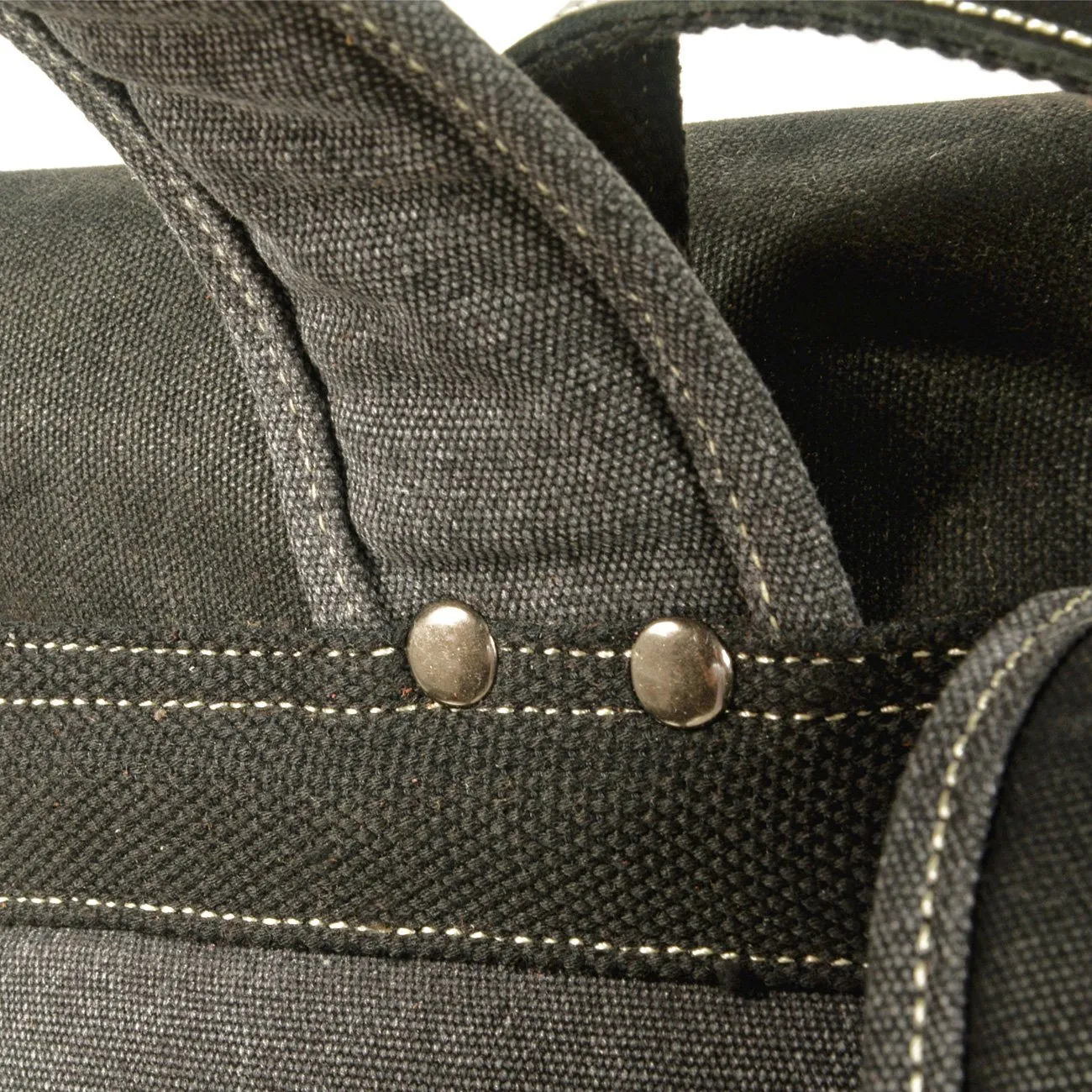 Stylish Waxed Cotton Backpack for Urban and Outdoor Use