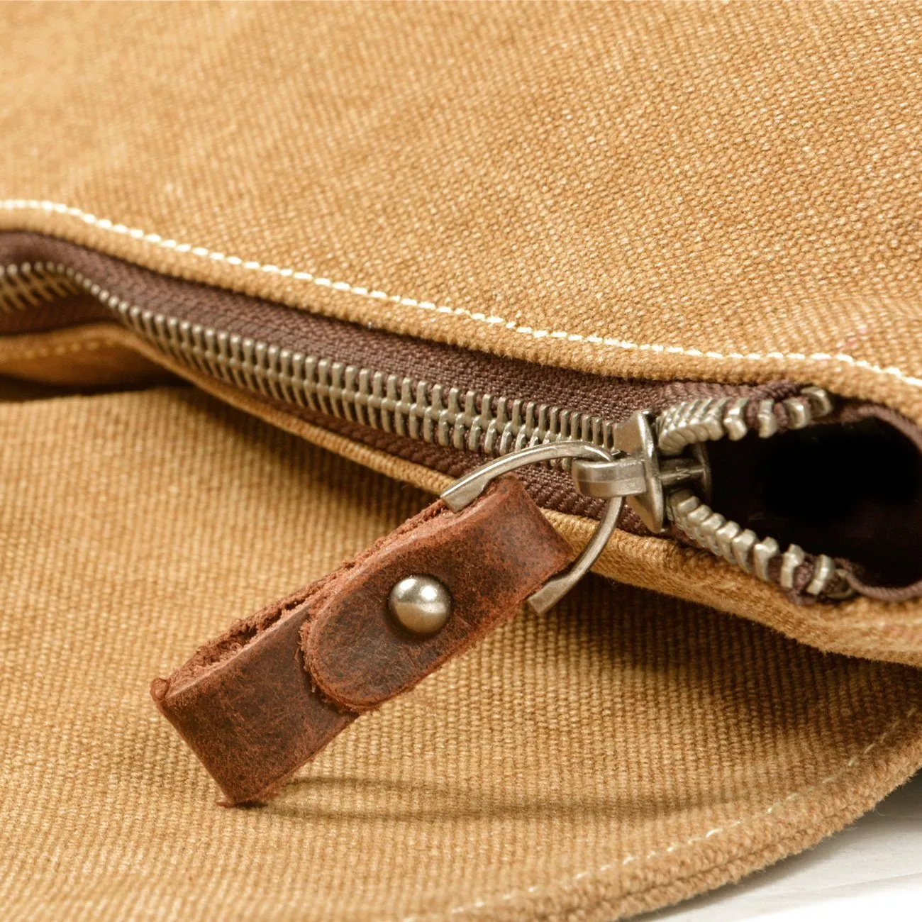 Stylish Waxed Cotton Backpack for Urban and Outdoor Use
