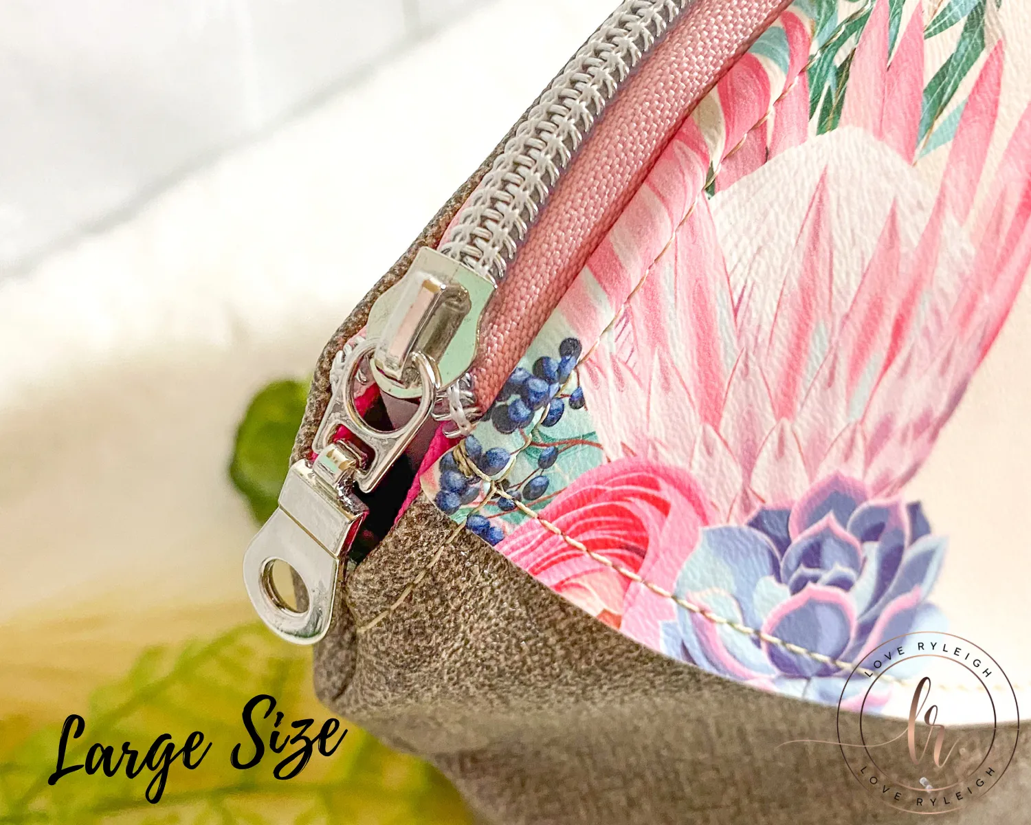 Succulent Cosmetic/PoppyPouch