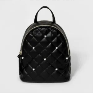 T-Shirt & Jeans Quilted Backpack with Zip Closure - Black