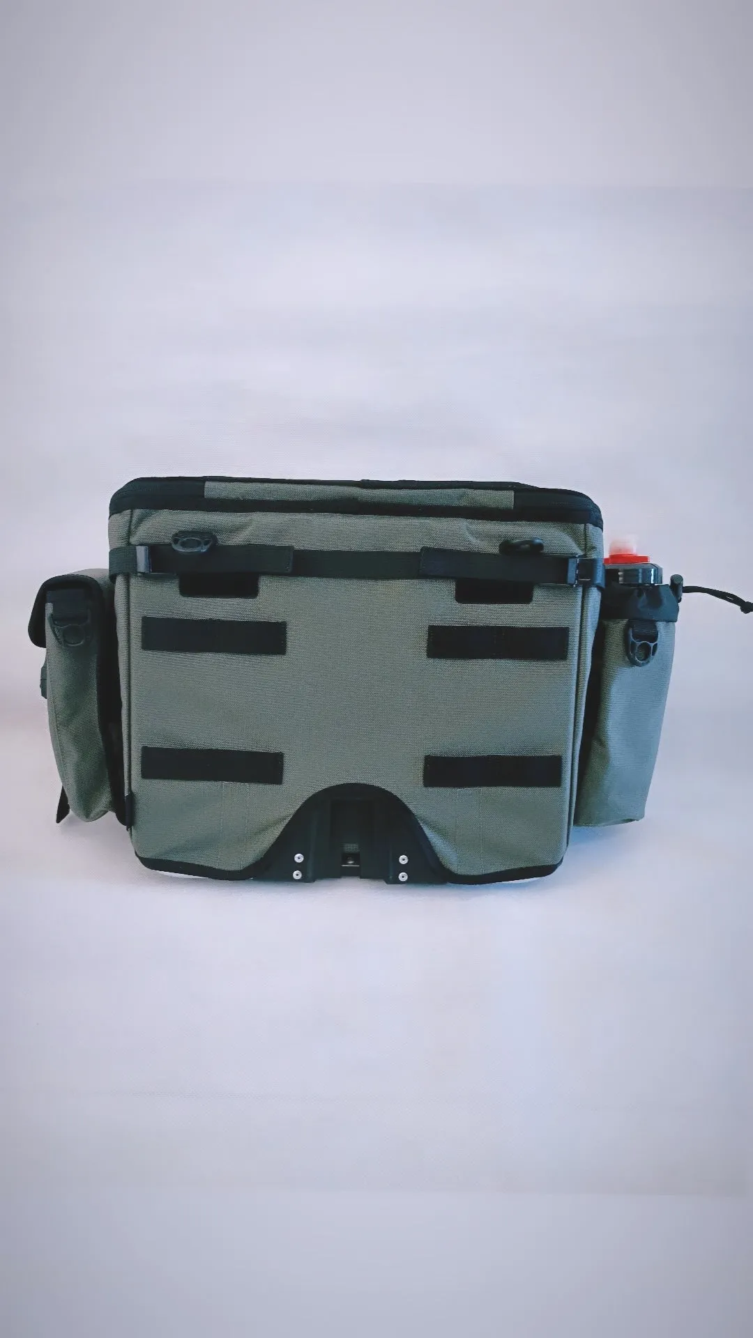 UrbanX® Picnic Basket