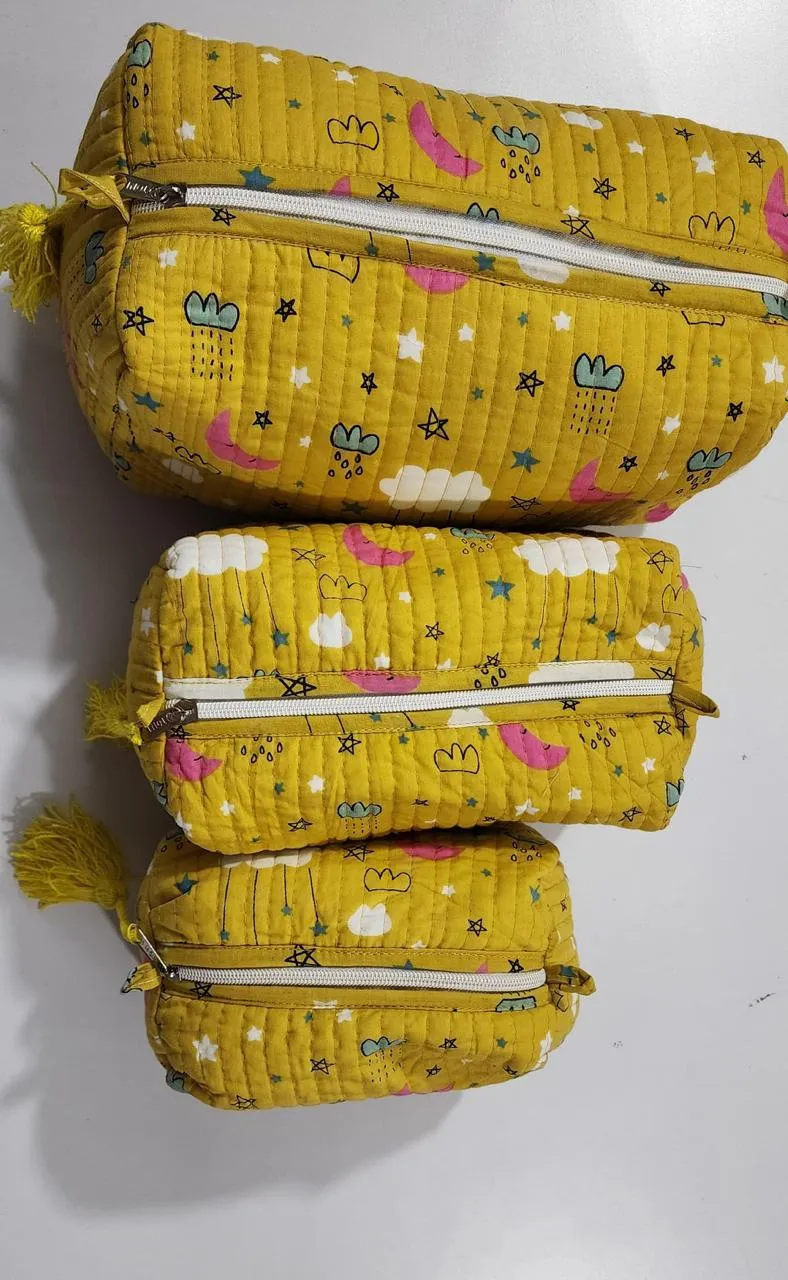 Yellow Cloud Print Pouch Set